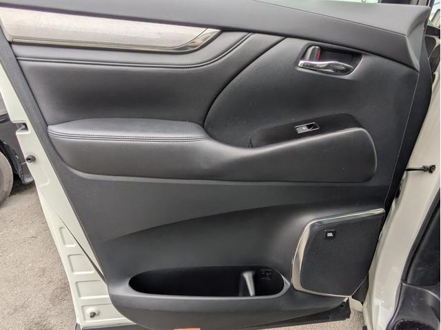 アルファード ３．５エグゼクティブラウンジＳ　モデリスタエアロ　ツインサンルーフ　両側Ｐスラ　電動リアゲート　９．２インチメーカーナビ　１２．１フリップダウンモニター　アラウンドビュー　　デジタルインナーミラー　本革シート　セーフティーセンスＰ（48枚目）