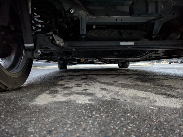 タンク カスタムＧ－Ｔ　禁煙車／両側Ｐスライド／ＴＲＤエアロ／クルコン／ＥＴＣ２．０／ステリモ／パノラミックビューモニター／９インチ純正ナビ／フルセグＴＶ／Ｂｌｕｅｔｏｏｔｈ接続／純正アルミ／ＬＥＤライト／オートライト（16枚目）