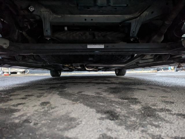 タンク カスタムＧ－Ｔ　禁煙車／両側Ｐスライド／ＴＲＤエアロ／クルコン／ＥＴＣ２．０／ステリモ／パノラミックビューモニター／９インチ純正ナビ／フルセグＴＶ／Ｂｌｕｅｔｏｏｔｈ接続／純正アルミ／ＬＥＤライト／オートライト（18枚目）