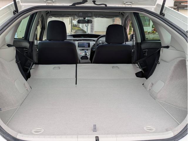 プリウス S スマートキー/Pスタート/バックカメラ/SDナビ/フルセグTV/Bluetooth接続/禁煙車/オートライト/ETC/フォグライト(13枚目)