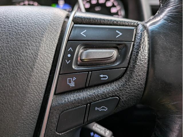 アルファード ２．５Ｓ　Ｃパッケージ　エグゼクティブパワーシート／オットマン／両側Ｐスライド／レーダークルコン／後席モニター／ドラレコ／バックカメラ／ハンドルヒーター／衝突軽減ブレーキ／電動リアゲート／Ｗエアコン／純正アルミ／ＬＥＤヘッド（31枚目）