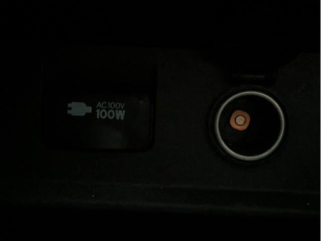 アルファード ２．５Ｓ　Ｃパッケージ　エグゼクティブパワーシート／オットマン／両側Ｐスライド／レーダークルコン／後席モニター／ドラレコ／バックカメラ／ハンドルヒーター／衝突軽減ブレーキ／電動リアゲート／Ｗエアコン／純正アルミ／ＬＥＤヘッド（40枚目）