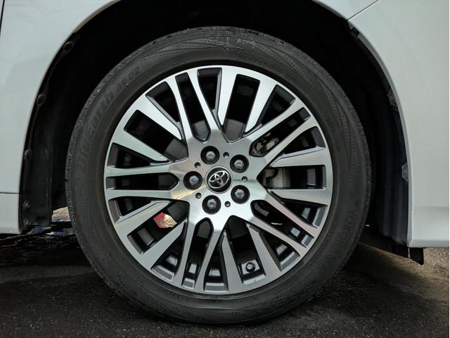 アルファード ２．５Ｓ　Ｃパッケージ　エグゼクティブパワーシート／オットマン／両側Ｐスライド／レーダークルコン／後席モニター／ドラレコ／バックカメラ／ハンドルヒーター／衝突軽減ブレーキ／電動リアゲート／Ｗエアコン／純正アルミ／ＬＥＤヘッド（43枚目）