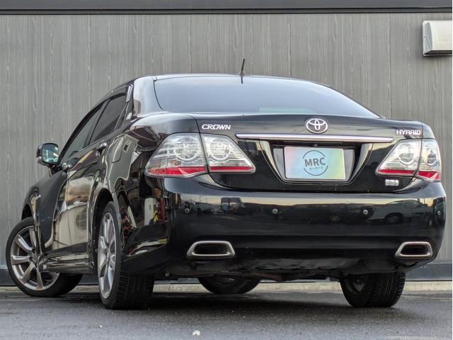 クラウンハイブリッド スペシャルエディション　レーダークルコン／サイド・バックカメラ／パワーシート／シートメモリー／純正ＨＤＤナビ／プッシュスタート／Ｂｌｕｅｔｏｏｔｈ接続／ＥＴＣ／ＨＩＤヘッドライト／フルセグＴＶ（5枚目）