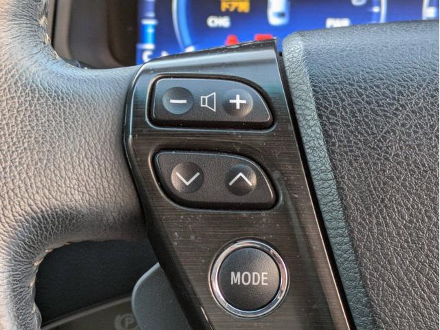 クラウンハイブリッド スペシャルエディション　レーダークルコン／サイド・バックカメラ／パワーシート／シートメモリー／純正ＨＤＤナビ／プッシュスタート／Ｂｌｕｅｔｏｏｔｈ接続／ＥＴＣ／ＨＩＤヘッドライト／フルセグＴＶ（30枚目）