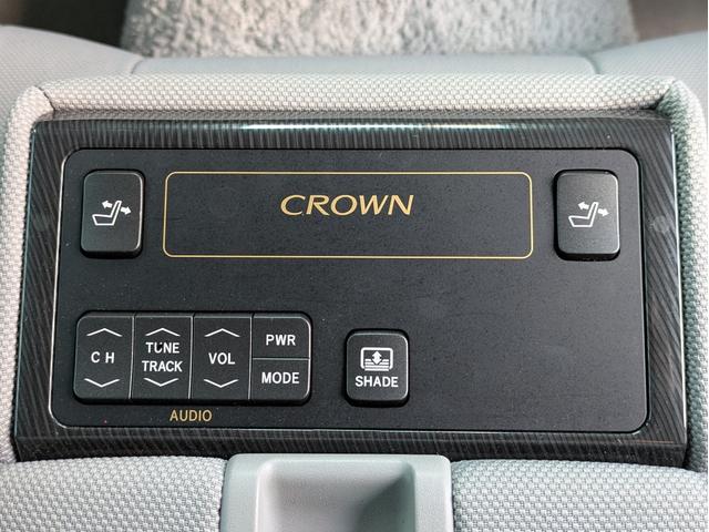 クラウンハイブリッド スペシャルエディション　レーダークルコン／サイド・バックカメラ／パワーシート／シートメモリー／純正ＨＤＤナビ／プッシュスタート／Ｂｌｕｅｔｏｏｔｈ接続／ＥＴＣ／ＨＩＤヘッドライト／フルセグＴＶ（42枚目）