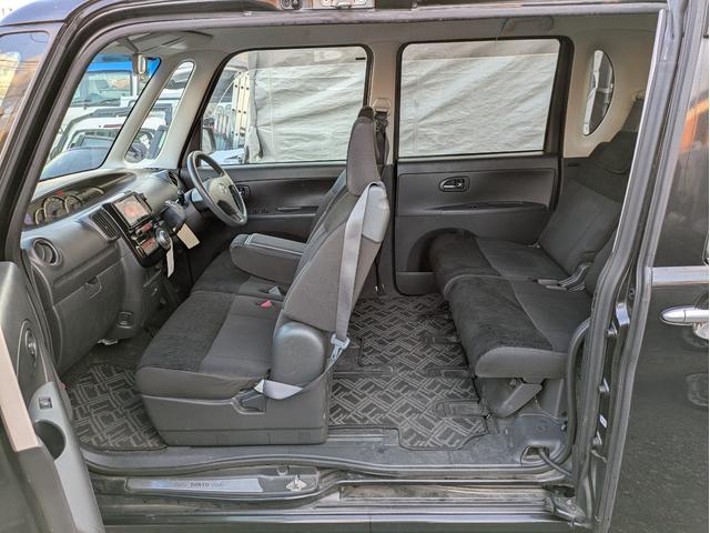 タント カスタムＸスペシャル　片側パワースライド／フルセグＴＶ／純正アルミ／ＥＴＣ／Ｂｌｕｅｔｏｏｔｈ接続／キーレス／スマートキ／ＨＩＤライト／フォグライト／アイドリングストップ／ＳＤナビ／フルフラット（17枚目）