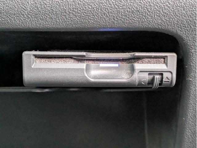 タント カスタムＸスペシャル　片側パワースライド／フルセグＴＶ／純正アルミ／ＥＴＣ／Ｂｌｕｅｔｏｏｔｈ接続／キーレス／スマートキ／ＨＩＤライト／フォグライト／アイドリングストップ／ＳＤナビ／フルフラット（29枚目）