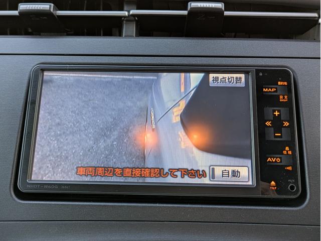 プリウス Ｓ　フロント／サイド／バックカメラ／スマートキー／純正ＨＤＤナビ／ＥＴＣ／Ｂｌｕｅｔｏｏｔｈ接続／ステアリングリモコン／フォグライト／純正アルミホイール（28枚目）