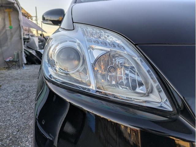 プリウス Ｇ　Ｐスタート／スマートキー／クルコン／バックカメラ／ＥＴＣ／社外ＨＤＤナビ／ドラレコ／Ｂｌｕｅｔｏｏｔｈ／フルセグＴＶ／ステリモ／フォグライト／革巻きハンドル／純正アルミ（9枚目）