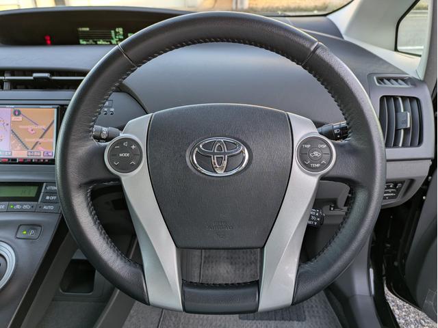 プリウス Ｇ　Ｐスタート／スマートキー／クルコン／バックカメラ／ＥＴＣ／社外ＨＤＤナビ／ドラレコ／Ｂｌｕｅｔｏｏｔｈ／フルセグＴＶ／ステリモ／フォグライト／革巻きハンドル／純正アルミ（24枚目）