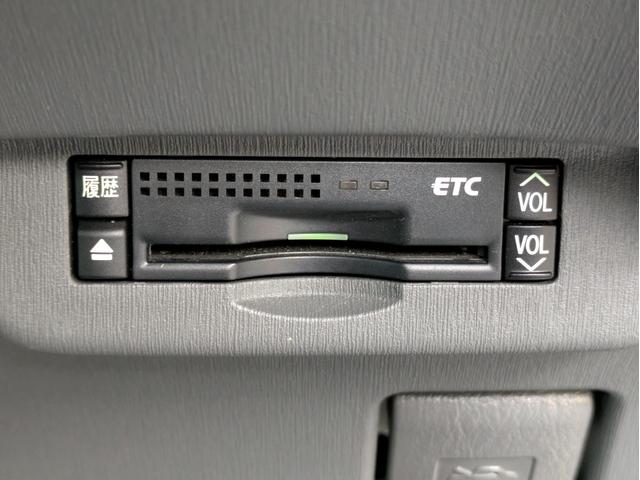 プリウス Ｇ　Ｐスタート／スマートキー／クルコン／バックカメラ／ＥＴＣ／社外ＨＤＤナビ／ドラレコ／Ｂｌｕｅｔｏｏｔｈ／フルセグＴＶ／ステリモ／フォグライト／革巻きハンドル／純正アルミ（34枚目）
