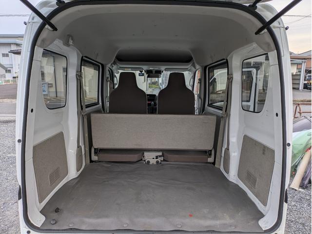 ＮＶ１００クリッパーバン ＤＸ　セーフティパッケージ　衝突軽減ブレーキ／コーナーセンサー／レーンアシスト／オートライト／エアコン／ドライブレコーダー／パワーウィンドウ（18枚目）