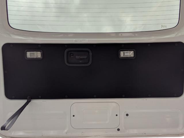 NV350キャラバンバン 4ドアバン2.5DTチェアキャブM仕様 4WD 福祉車両・車イス2基仕様/ワンオーナー/福祉車両/禁煙車/4WD/snowモード付/ヒートアップスイッチ/バックカメラ/ウォークスルー/キーレスエントリー/(31枚目)