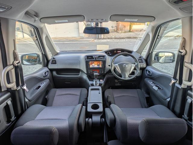 セレナ ハイウェイスター Vセレクション 両側Pスライド/Pスタート/スマートキー/純正メモリーナビ/Bluetooth/フルセグTV/クルコン(3枚目)