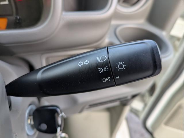 エブリイ ＰＡリミテッド　特別仕様車／禁煙車／両側スライド／キーレスエントリー／純正リアスモーク／ドラレコ／フルフラット（18枚目）