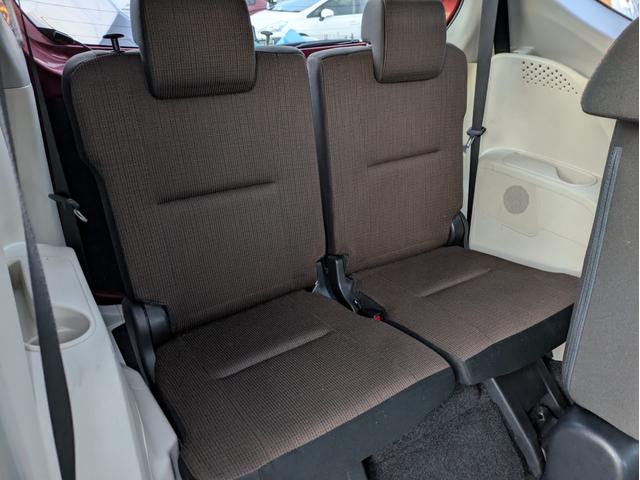 シエンタ Ｇ　禁煙車／トヨタセーフティーセンス／ステリモ／フルセグ／Ｂｌｕｅｔｏｏｔｈ／Ｂカメラ／ＥＴＣ／オートハイビーム／アイドリングストップ／オートエアコン（14枚目）