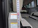 4ドアバン2.5DTチェアキャブM仕様 4WD 福祉車両・車イス2基仕様/ワンオーナー/福祉車両/禁煙車/4WD/snowモード付/ヒートアップスイッチ/バックカメラ/ウォークスルー/キーレスエントリー/(38枚目)