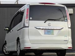 ★毎月４０台以上の販売実績あり！若い社員が多く、元気で明るい空間でご提案させていただきます！ 5