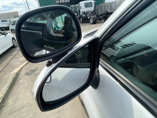カローラアクシオ 　教習車／補助ブレーキ／補助ミラー／補助メーター／ＡＴ／ガソリン車／室内Ｗミラー／フットランプ／仮免許ブラケット／元８ナンバー／（47枚目）