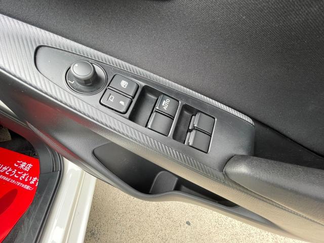 ＭＡＺＤＡ２ 　教習車／補助ブレーキ／補助ミラー／補助メーター／ＥＴＣ／ドライブレコーダー／室内Ｗミラー／ＡＴ／プッシュスタート／仮免ブラケット／フットランプ／（39枚目）