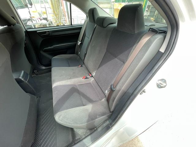 カローラアクシオ 　教習車／補助ブレーキ／補助ミラー／補助メーター／ＡＴ／ガソリン車／仮免ブラケット／室内Ｗミラー／フットランプ（11枚目）