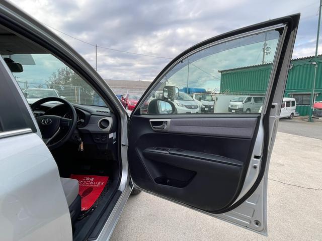 カローラアクシオ 　教習車／補助ミラー／補助メーター／補助ブレーキ／室内Ｗミラー／ＥＴＣ付き／元一般車／ＡＴ車／ガソリン車（36枚目）