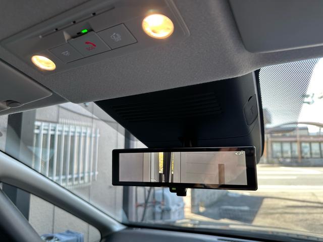 セレナ ｅ－パワー　ハイウェイスターＶ　ワンオーナー　１２．３型ナビ　禁煙車　プロパイロット　全周囲カメラ　寒冷地仕様　デジタルインナーミラー　置き型充電　後席モニター　ＴＶキャンセラー　両側パワースライドドア　シートヒーター（40枚目）