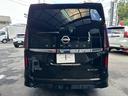 セレナ ｅ－パワー　ハイウェイスターＶ　ワンオーナー　１２．３型ナビ　禁煙車　プロパイロット　全周囲カメラ　寒冷地仕様　デジタルインナーミラー　置き型充電　後席モニター　ＴＶキャンセラー　両側パワースライドドア　シートヒーター（8枚目）