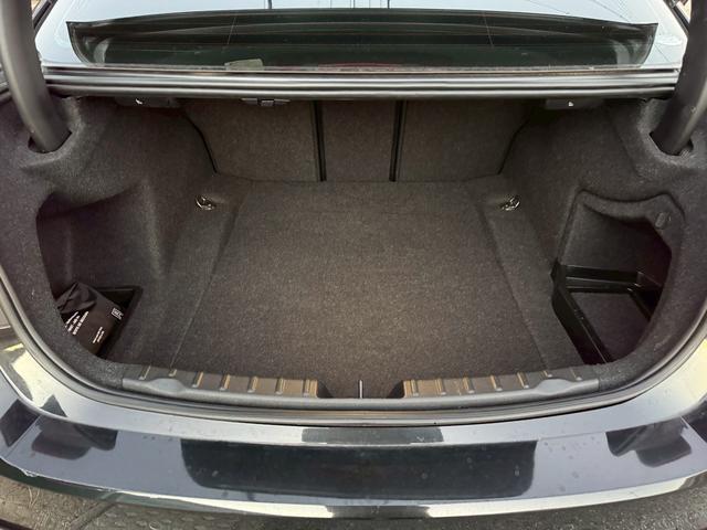 3シリーズ 320iラグジュアリー 6速マニュアル!!(21枚目)