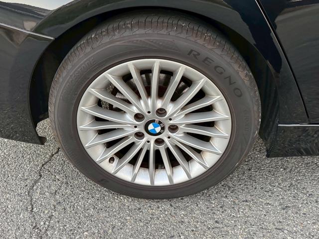 3シリーズ 320iラグジュアリー 6速マニュアル!!(27枚目)