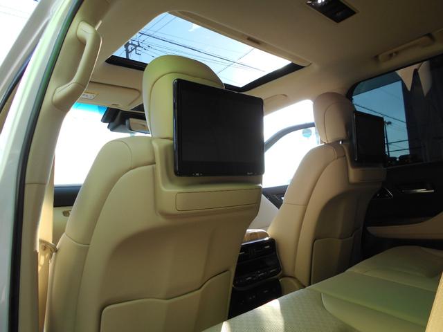 TOYOTA LAND CRUISER ZX | 2023 | PEARL | 3959 km | details TOYOTA LAND CRUISER ZX | 2023 | PEARL | 3959 km | details