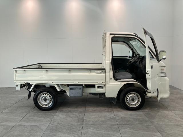 ハイゼットトラック エアコン・パワステ　スペシャル　４ＷＤ　５ＭＴ　車検整備付　パートタイム４ＷＤ　エアコン　パワーステアリング　ＡＭ／ＦＭラジオ（25枚目）