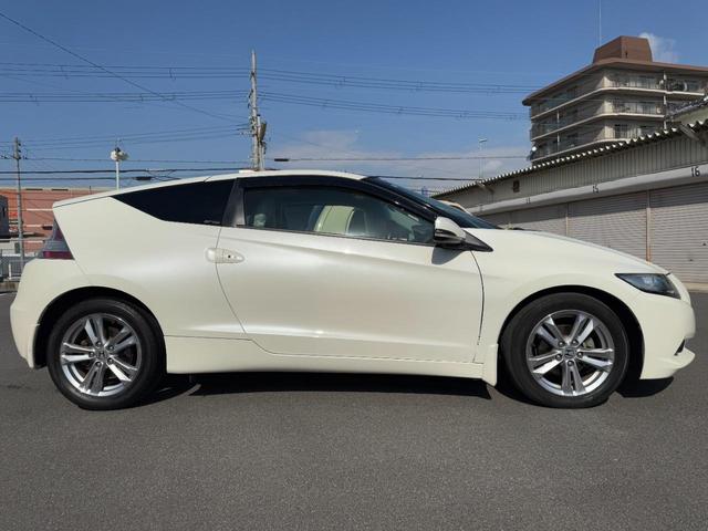 ＣＲ－Ｚ α　ガラスルーフ　レザーシート　シートヒーター　スマートキー　純正ナビ　バックカメラ　ＤＴＶ　オートライト　ディスチャージ　クルーズコントロール　純正１６インチＡＷ　ＥＴＣ　パドルシフト　革巻ステアリング（78枚目）