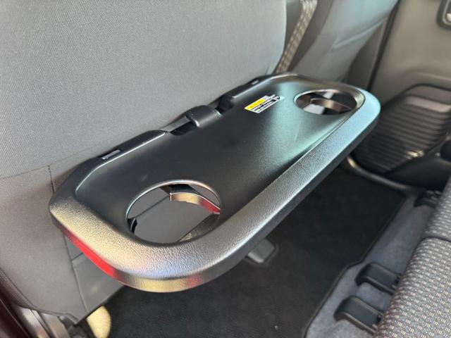 ハスラー ハイブリッドＸ　デュアルカメラブレーキサポート　シートヒーター　オプション９インチナビ　全方位カメラ　ＢＬＵＥＴＯＯＴＨ　フルセグＴＶ　ＬＥＤヘッドライト＆フォグ　オートライト　スマートキー　純正１５インチホイール（18枚目）