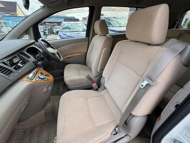 TOYOTA ISIS G