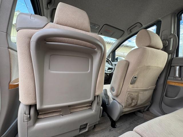TOYOTA ISIS G