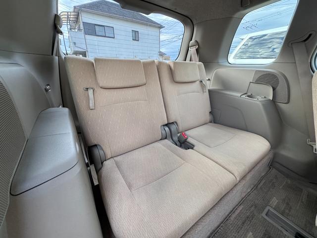 TOYOTA ISIS G