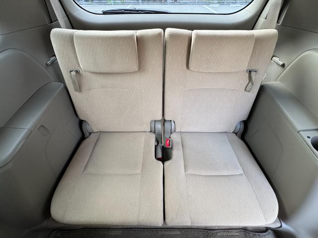 TOYOTA ISIS G
