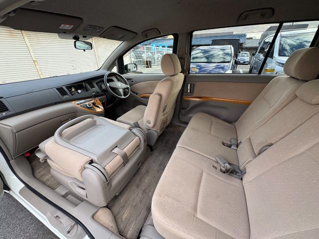 TOYOTA ISIS G