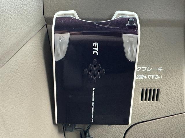 TOYOTA ISIS G