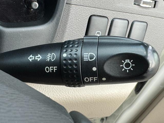 TOYOTA ISIS G