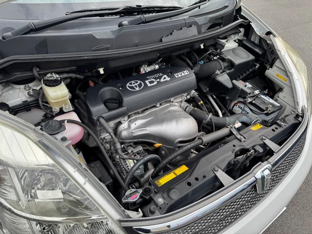 TOYOTA ISIS G