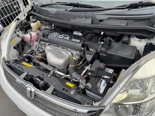 TOYOTA ISIS G