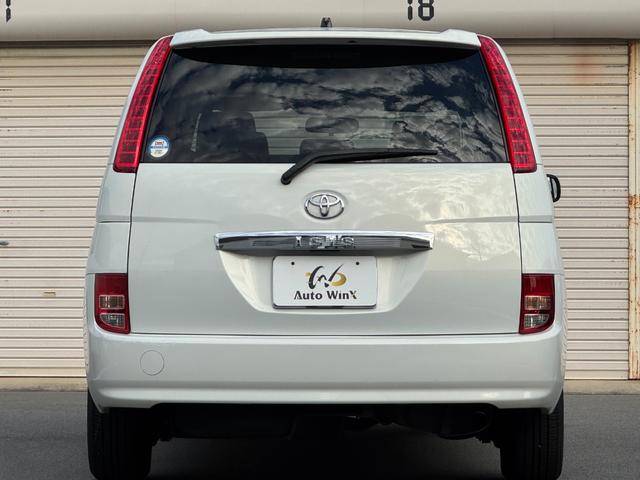 TOYOTA ISIS G
