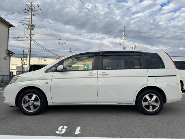 TOYOTA ISIS G
