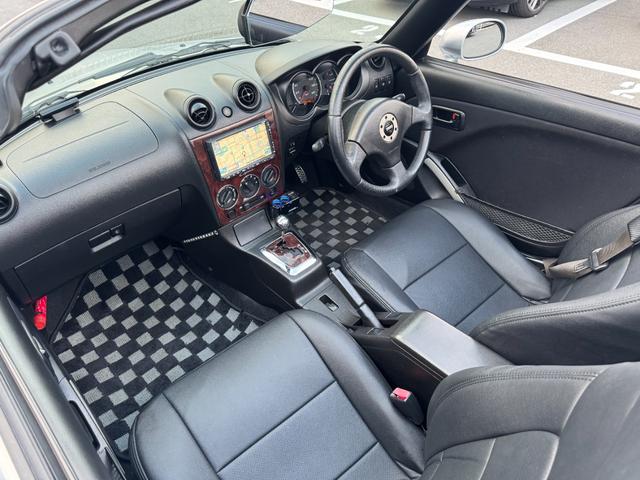 コペン アクティブトップ 電動オープン DOHCターボ D-SPORTマフラー トランクスポイラー レザー調シートカバー LEDヘッドライト イエローフォグ 社外ナビ ETC キーレス 純正15インチホイール 車検令和9年6月(10枚目)