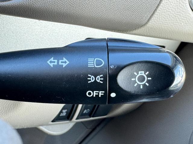 エブリイワゴン ＰＺターボスペシャル　スズキスポーツエアロバンパー　柿本マフラー　ＴＥＩＮ車高調　両側パワースライド　ディスチャージ　ＬＥＤフォグ　社外ナビ　バックカメラ　フルセグＴＶ　ＢＬＵＥＴＯＯＴＨ　キーレス　社外ホイール　　ＥＴＣ（35枚目）