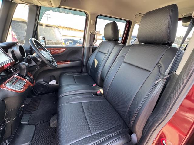 N-BOXカスタム G ターボSSパッケージ 無限マフラー 無限グリル 零1000チャンバー 両側電動スライド ナビ バックカメラ Bluetooth DTV スマートキー オートライト ディスチャージ パドルシフト 革巻ステアリング 特別仕様車(9枚目)