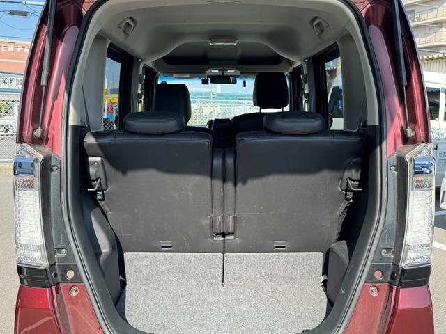 N-BOXカスタム G ターボSSパッケージ 無限マフラー 無限グリル 零1000チャンバー 両側電動スライド ナビ バックカメラ Bluetooth DTV スマートキー オートライト ディスチャージ パドルシフト 革巻ステアリング 特別仕様車(14枚目)